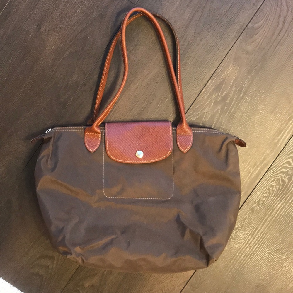 Longchamp Medium Size Purse